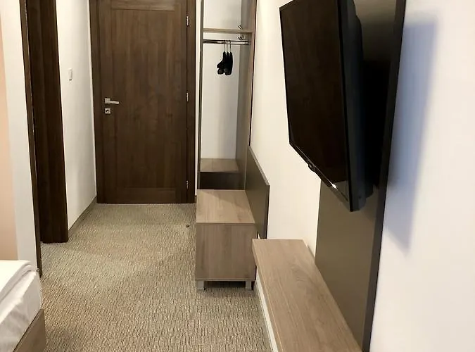 Guest house Nueva Park 3*