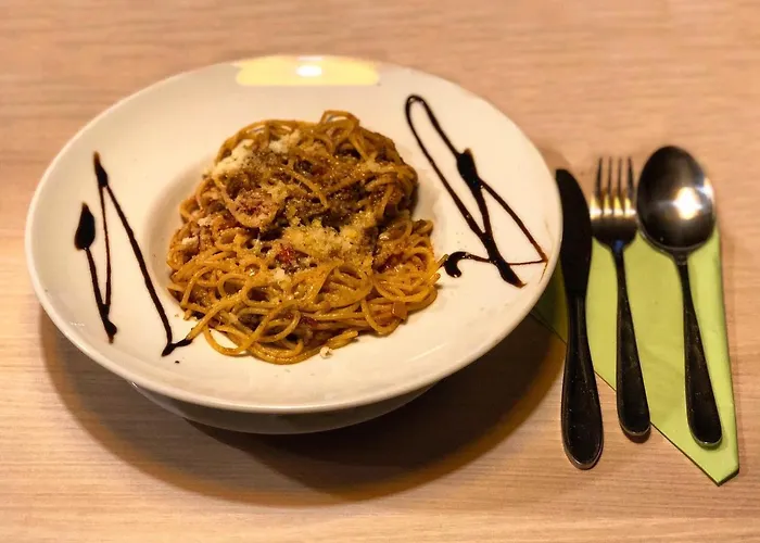 Nueva Park Guest house 3*